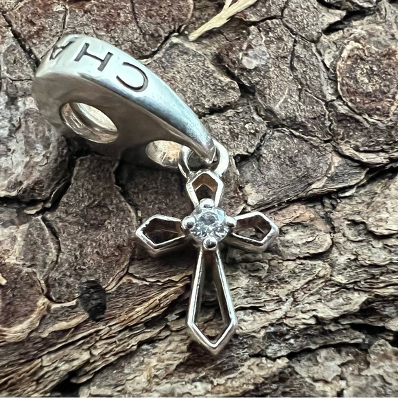 Authentic Chamilia Charm Jeweled Cross Dangle Religious Bead Clear Zirconia - Picture 4 of 7